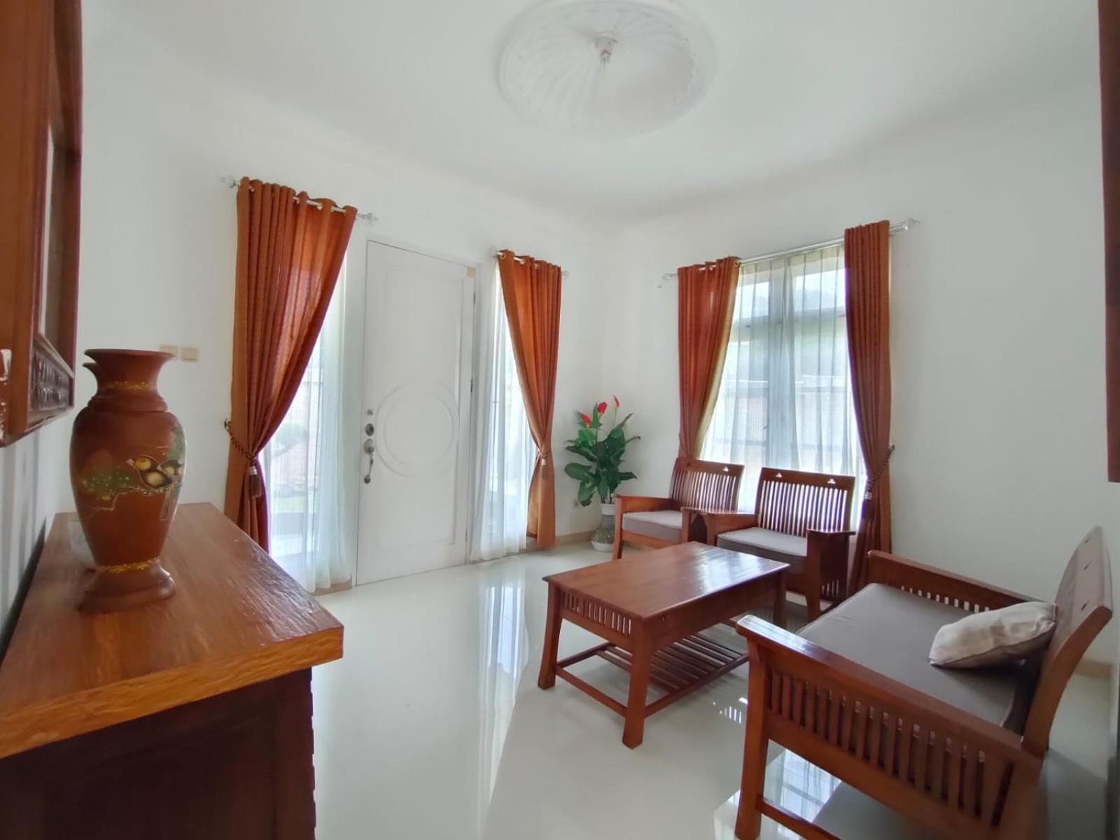 Villa Puncak Resort Gunung Agung Cikundul Buitenkant foto