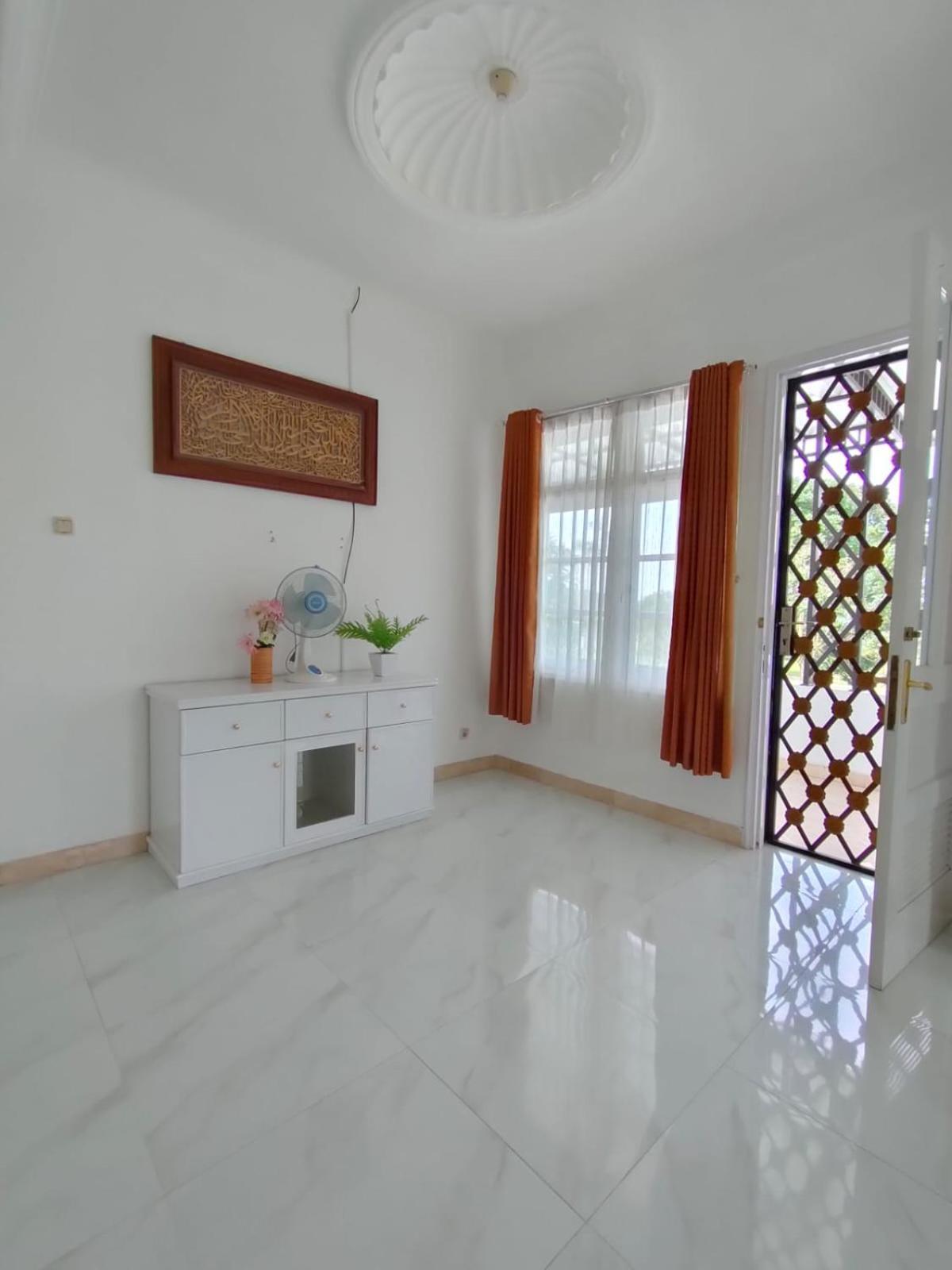 Villa Puncak Resort Gunung Agung Cikundul Buitenkant foto