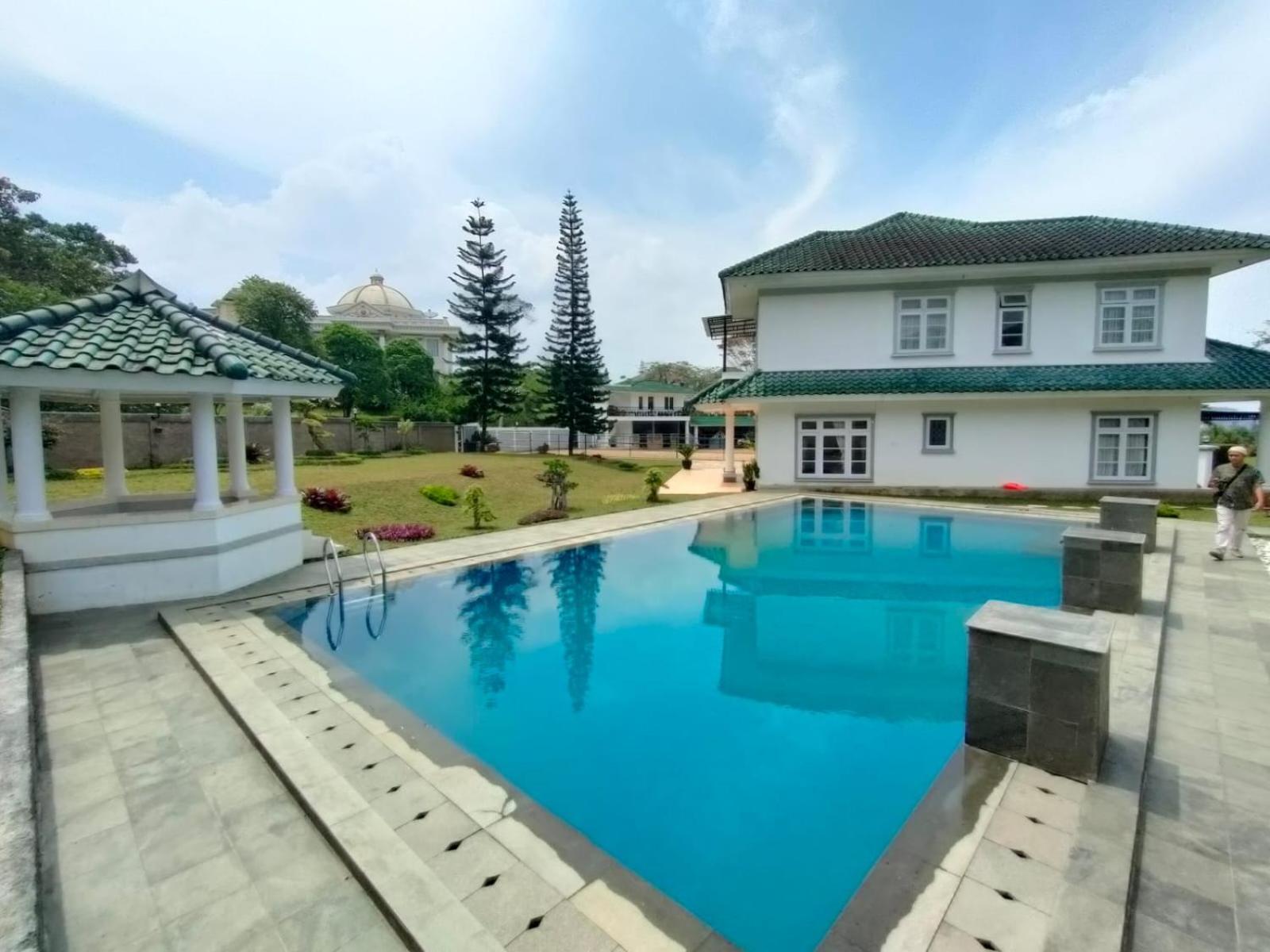 Villa Puncak Resort Gunung Agung Cikundul Buitenkant foto