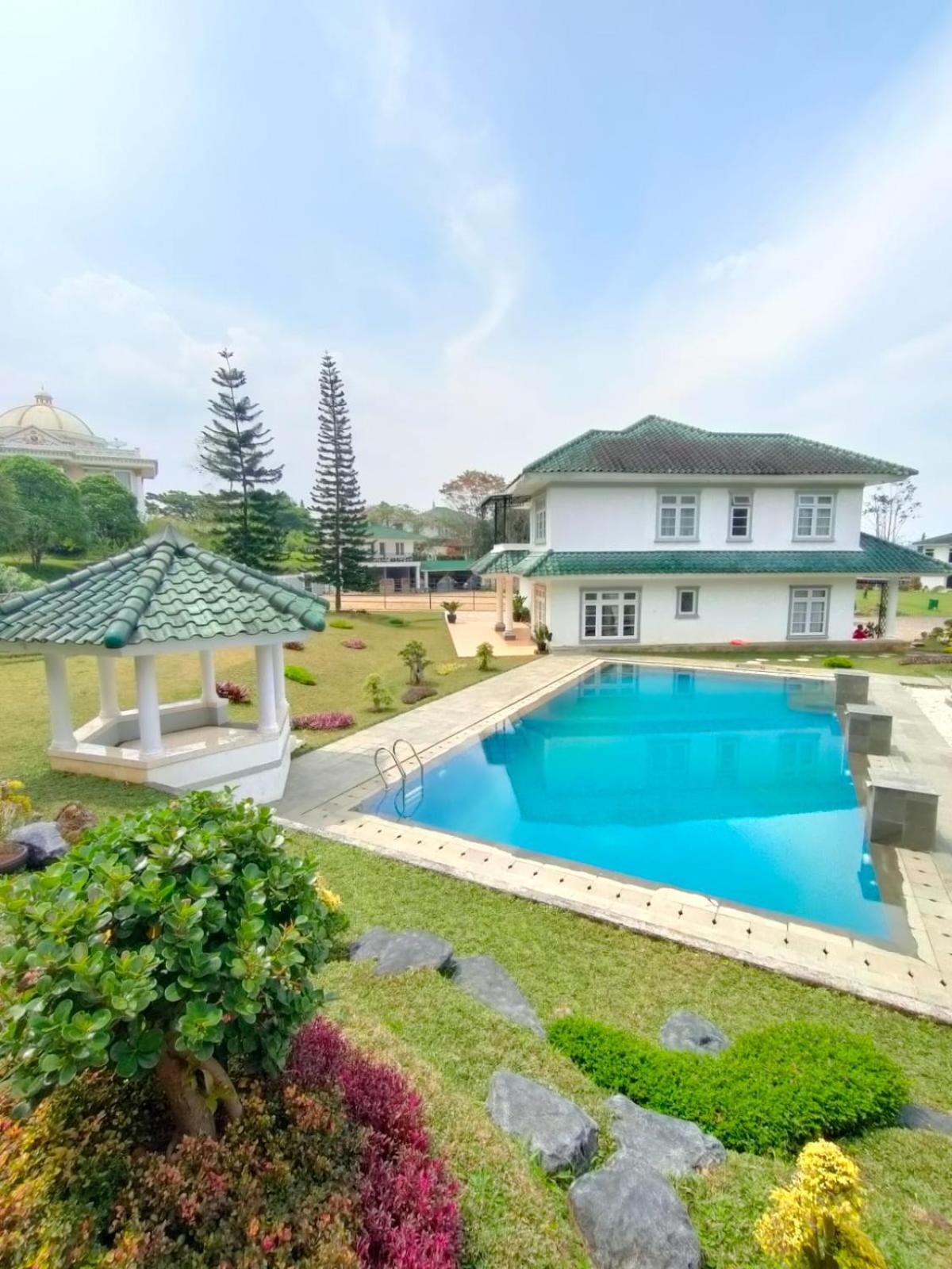 Villa Puncak Resort Gunung Agung Cikundul Buitenkant foto